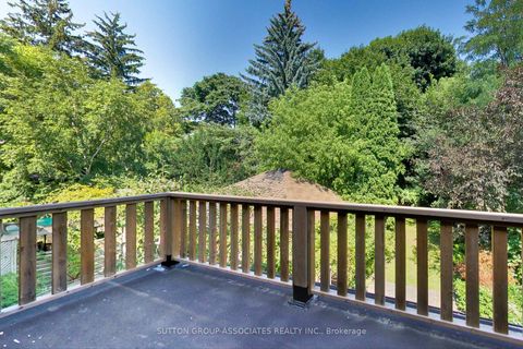 Photo 21 at 64 Burnside Drive, Wychwood, Toronto