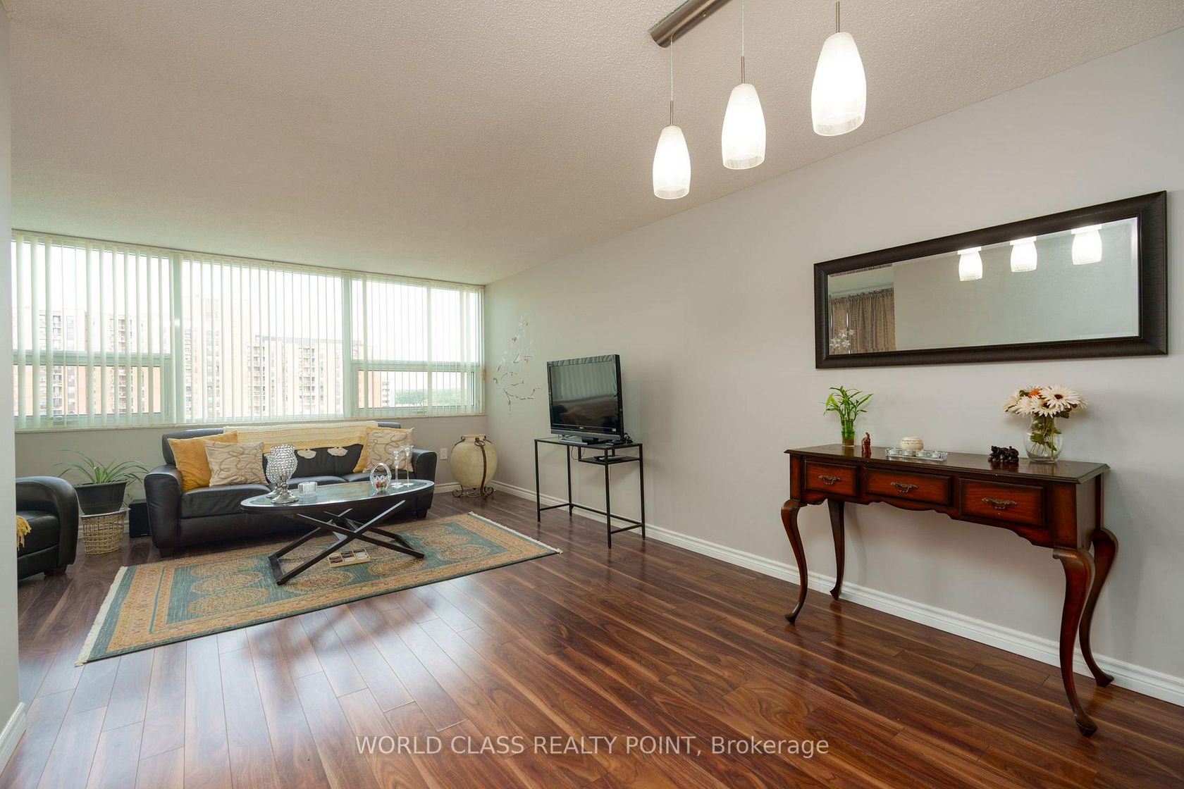 1406 - 121 Ling Road, West Hill, Toronto 