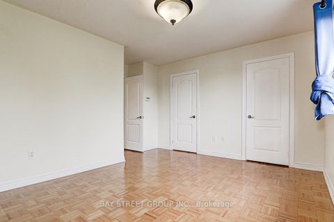 Photo 11 at 90 Cabernet Road, Patterson, Vaughan