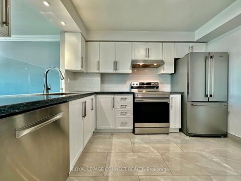 Photo 5 at 1506 - 18 Lee Centre Drive, Woburn, Toronto