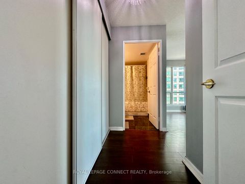 Photo 11 at 1506 - 18 Lee Centre Drive, Woburn, Toronto