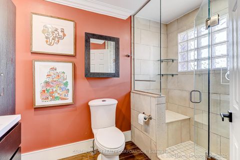 Photo 22 at 118 SOLWAY Avenue, Maple, Vaughan
