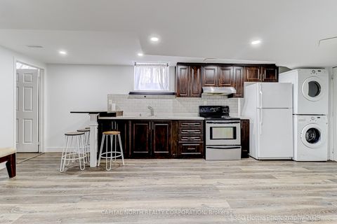 Photo 23 at 118 SOLWAY Avenue, Maple, Vaughan