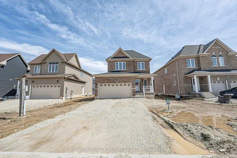 Photo 2 at 207 Cubitt Street, Stayner, Clearview