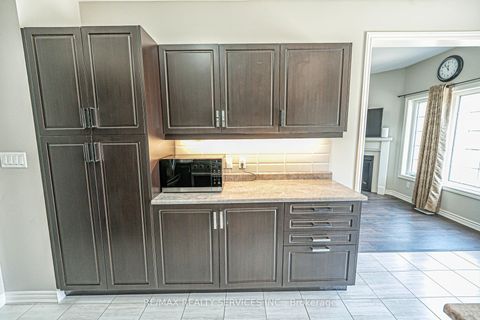 Photo 14 at 207 Cubitt Street, Stayner, Clearview