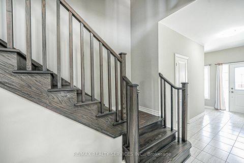 Photo 17 at 207 Cubitt Street, Stayner, Clearview