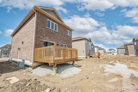 Photo 34 at 207 Cubitt Street, Stayner, Clearview