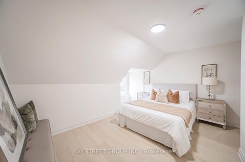 Photo 26 at 126 Grace Street, Bellwoods, Toronto