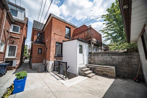Photo 37 at 126 Grace Street, Bellwoods, Toronto