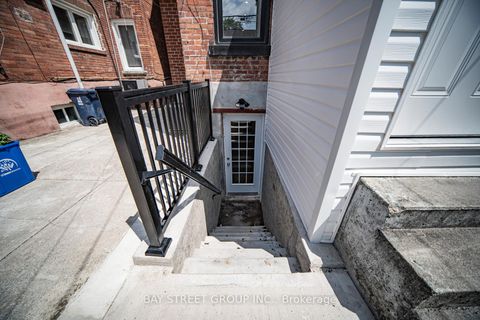 Photo 38 at 126 Grace Street, Bellwoods, Toronto