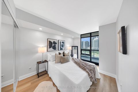 Photo 22 at 1606 - 231 Fort York Boulevard, Waterfront Communities C1, Toronto
