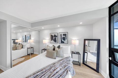 Photo 23 at 1606 - 231 Fort York Boulevard, Waterfront Communities C1, Toronto