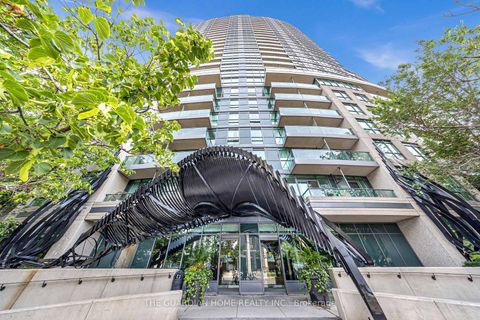 Photo 38 at 1606 - 231 Fort York Boulevard, Waterfront Communities C1, Toronto