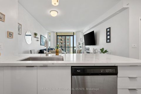 Photo 4 at 1007 - 2910 Highway 7 Road, Concord, Vaughan