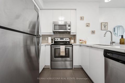 Photo 5 at 1007 - 2910 Highway 7 Road, Concord, Vaughan