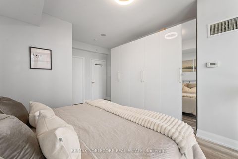 Photo 17 at 1007 - 2910 Highway 7 Road, Concord, Vaughan