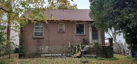 Photo 5 at 101 Harewood Avenue, Cliffcrest, Toronto
