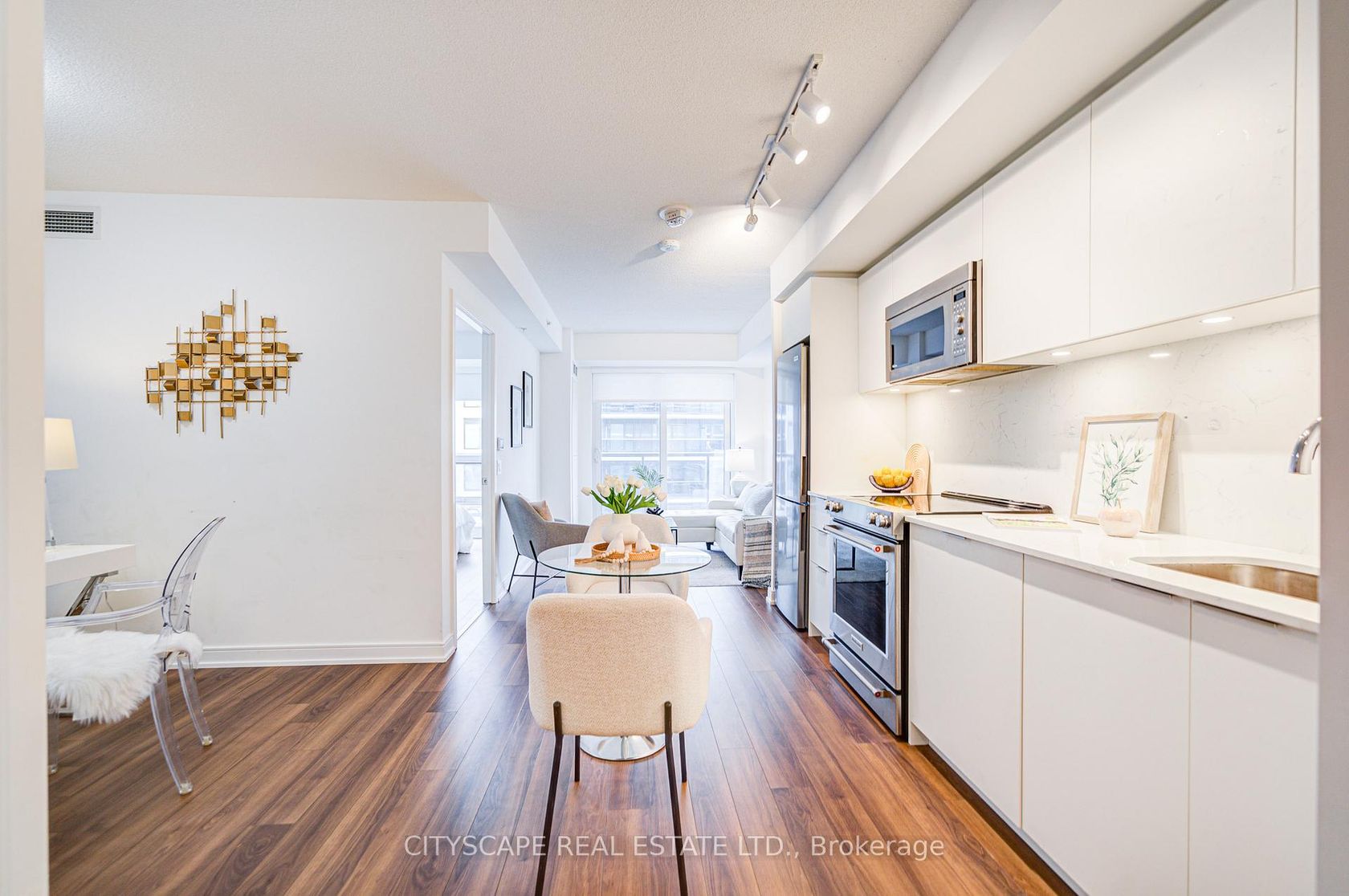 1805 - 30 Samuel Wood Way, City Centre West, Toronto 