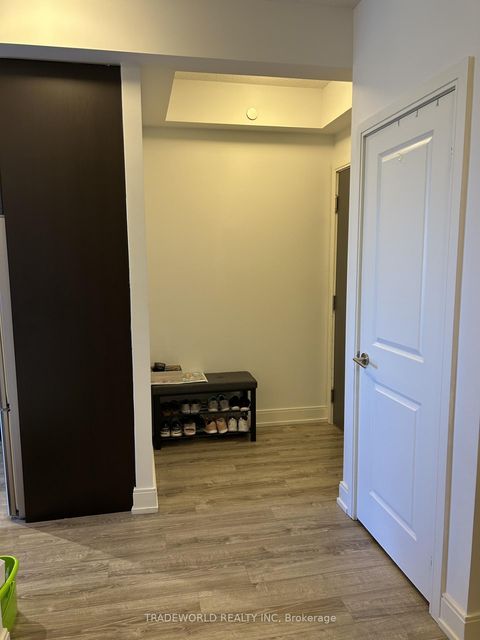 Photo 2 at 1001A - 9608 Yonge Street, North Richvale, Richmond Hill