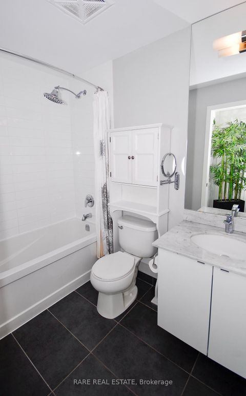Photo 4 at 1112 - 150 East Liberty Street, Niagara, Toronto