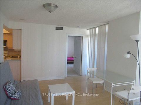 Photo 2 at 1618 - 15 Northtown Way, Willowdale East, Toronto
