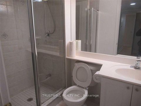 Photo 4 at 1618 - 15 Northtown Way, Willowdale East, Toronto