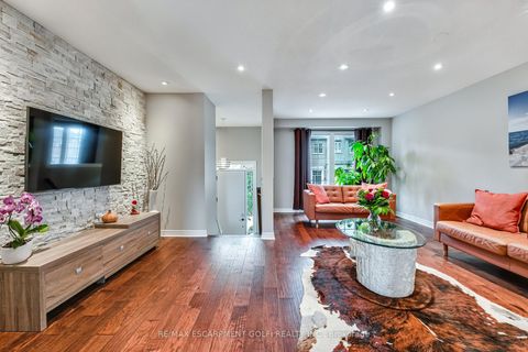 Photo 4 at 44 - 2280 BARONWOOD Drive, WM Westmount, Oakville
