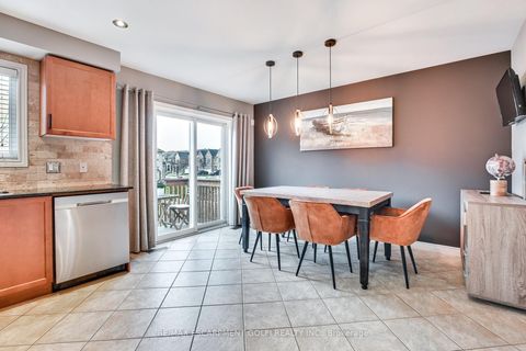 Photo 9 at 44 - 2280 BARONWOOD Drive, WM Westmount, Oakville