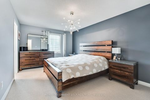 Photo 11 at 44 - 2280 BARONWOOD Drive, WM Westmount, Oakville