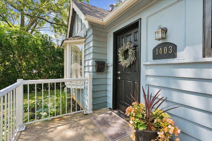 Photo 2 at 1403 Birch Avenue, Brant, Burlington
