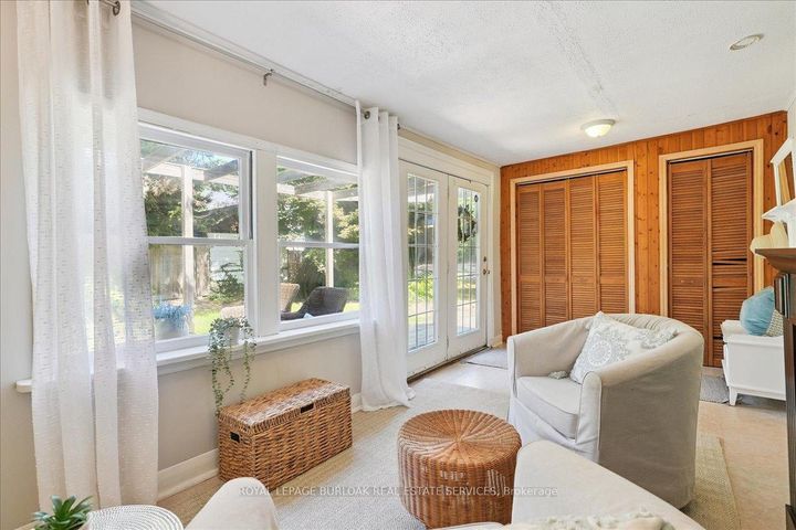 Photo 13 at 1403 Birch Avenue, Brant, Burlington