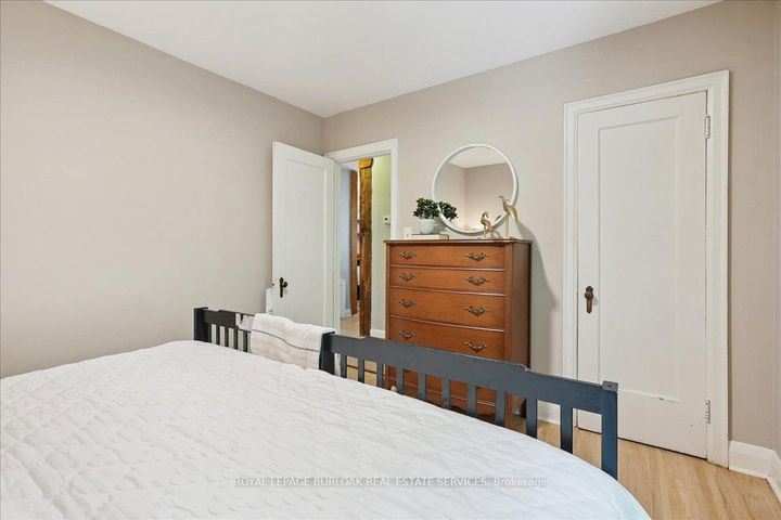 Photo 16 at 1403 Birch Avenue, Brant, Burlington