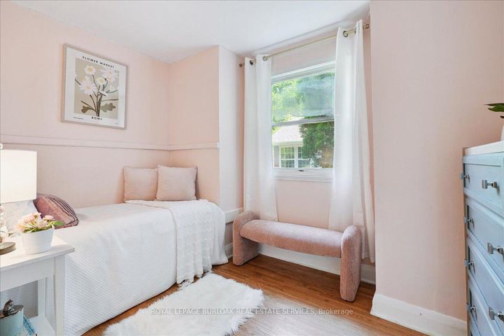 Photo 17 at 1403 Birch Avenue, Brant, Burlington