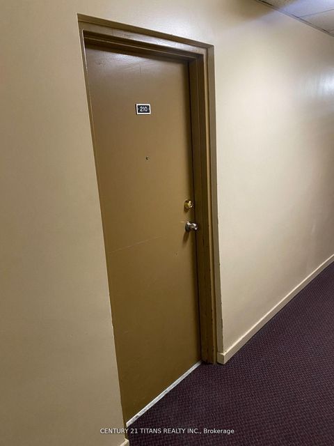 Photo 1 at 210 - 4064 Lawrence Avenue E, West Hill, Toronto