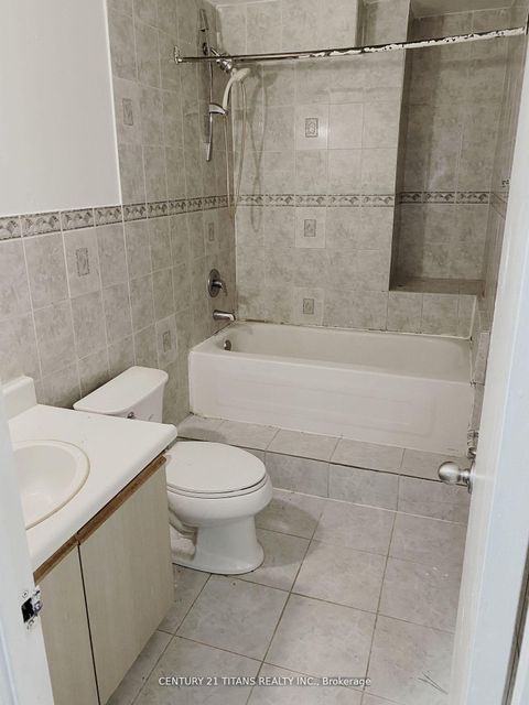 Photo 6 at 210 - 4064 Lawrence Avenue E, West Hill, Toronto