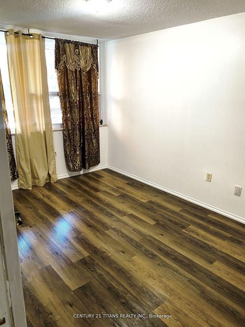 Photo 12 at 210 - 4064 Lawrence Avenue E, West Hill, Toronto