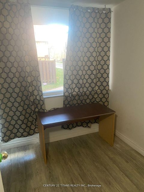 Photo 16 at 210 - 4064 Lawrence Avenue E, West Hill, Toronto