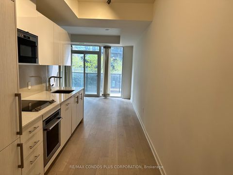 Photo 0 at 518 - 330 Richmond Street W, Waterfront Communities C1, Toronto