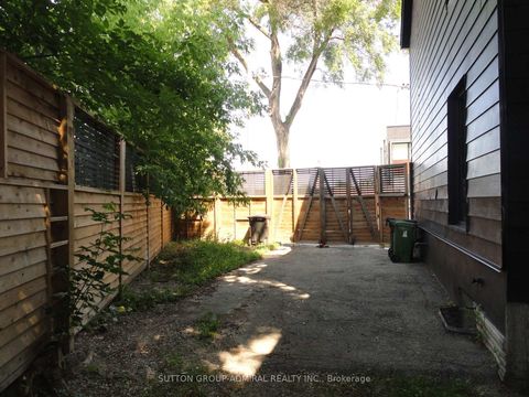 Photo 2 at 47 Lindner Street, Pellam Park, Toronto