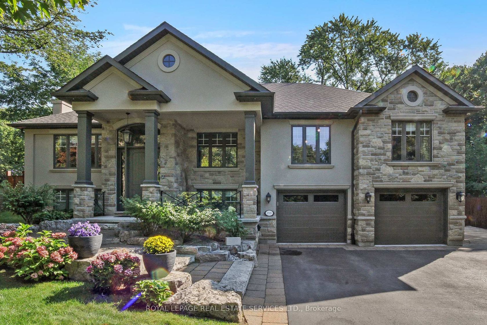 159 Viewbank Crescent, SW Southwest, Oakville 
