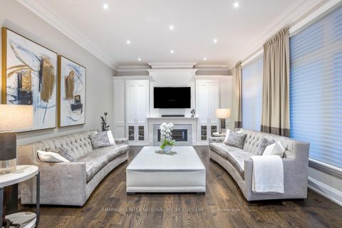 Photo 17 at 11 Helen Avenue, Uplands, Vaughan