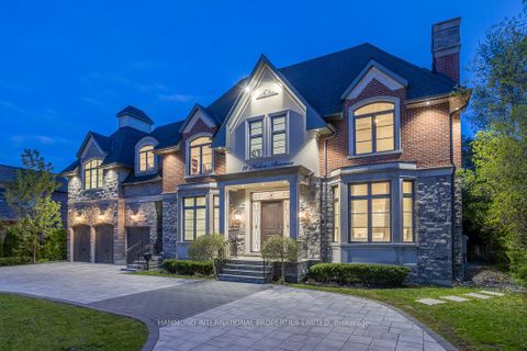 Photo 41 at 11 Helen Avenue, Uplands, Vaughan