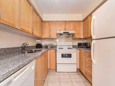Photo 8 at 512 - 35 Finch Avenue E, Willowdale East, Toronto