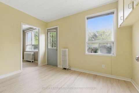 Photo 17 at 24 Yonge Boulevard, Lawrence Park North, Toronto