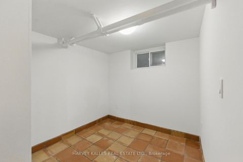 Photo 31 at 24 Yonge Boulevard, Lawrence Park North, Toronto