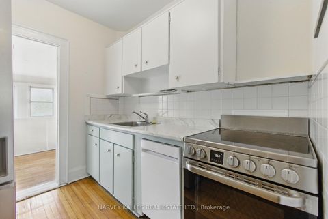 Photo 43 at 24 Yonge Boulevard, Lawrence Park North, Toronto
