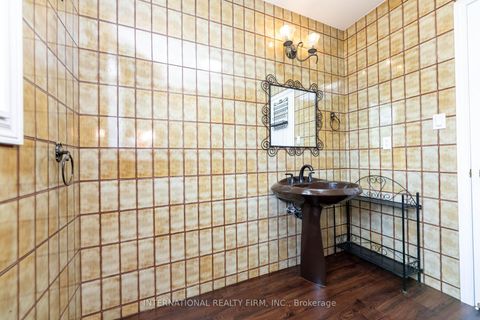 Photo 28 at 17 Southview Drive, Concord, Vaughan