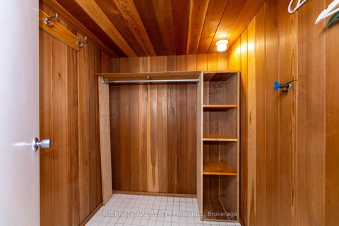 Photo 41 at 17 Southview Drive, Concord, Vaughan