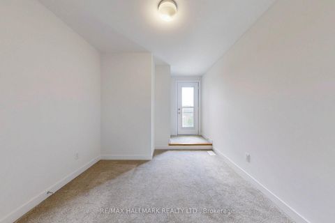 Photo 18 at 134 Brockley Drive, Bendale, Toronto