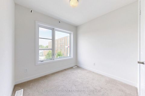 Photo 21 at 134 Brockley Drive, Bendale, Toronto